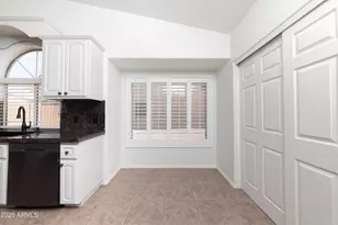 6108 W Shangri La Road W, Glendale, AZ 85304 - Photo 12