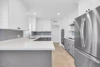 1107 E Marlette Avenue, Phoenix, AZ 85014 - Photo 6