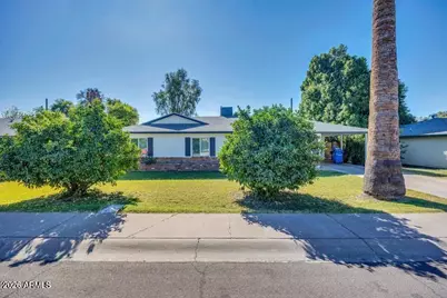 1107 E Marlette Avenue, Phoenix, AZ 85014 - Photo 1