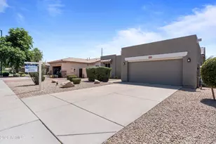 3433 E Santa Fe Ln, Gilbert, AZ 85297 - Photo 2
