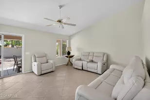 10209 E Coopers Hawk Dr, Sun Lakes, AZ 85248 - Photo 6