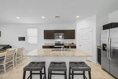 5557 E Axle Lane, San Tan Valley, AZ 85140 - Photo 8