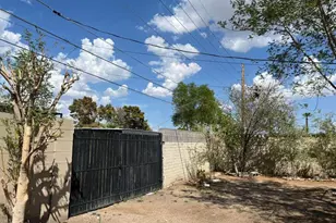 3242 W Sells Dr, Phoenix, AZ 85017 - Photo 16