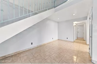 6321 W Becker Lane, Glendale, AZ 85304 - Photo 6