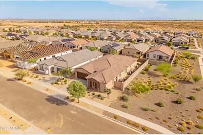 15053 W Desert Hollow Drive, Surprise, AZ 85387 - Photo 74
