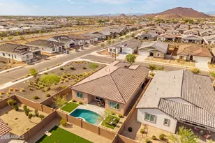 15053 W Desert Hollow Dr, Surprise, AZ 85387 - Photo 80