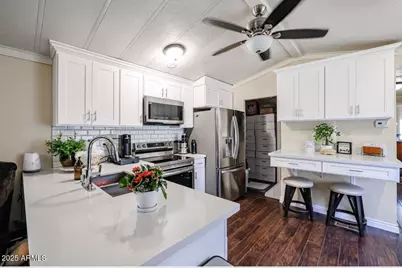 12727 W Glendale Avenue #106, Glendale, AZ 85307 - Photo 1