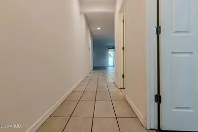 4219 S 57th Drive, Phoenix, AZ 85043 - Photo 4