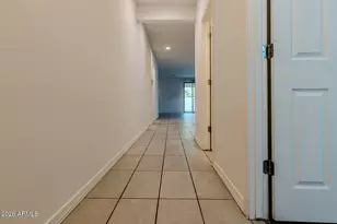 4219 S 57th Dr, Phoenix, AZ 85043 - Photo 4