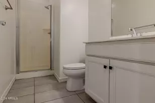 4219 S 57th Dr, Phoenix, AZ 85043 - Photo 8