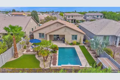 10219 W Lawrence Lane, Peoria, AZ 85345 - Photo 2