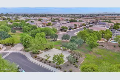 10219 W Lawrence Lane, Peoria, AZ 85345 - Photo 28