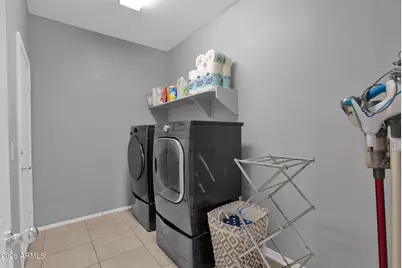10219 W Lawrence Lane, Peoria, AZ 85345 - Photo 16