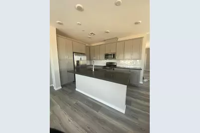 773 E Lark Street #201, Gilbert, AZ 85297 - Photo 10