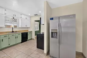 1007 E Citrus Wy, Phoenix, AZ 85014 - Photo 14