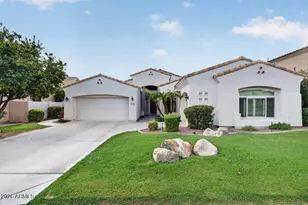 1613 W Kaibab Dr, Chandler, AZ 85248 - Photo 4