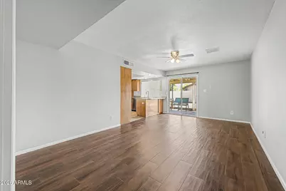 7313 N 46th Circle, Glendale, AZ 85301 - Photo 12