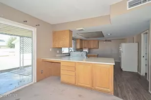 11840 N 49th Ave, Glendale, AZ 85304 - Photo 32