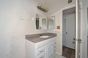 11840 N 49th Ave, Glendale, AZ 85304 - Photo 42