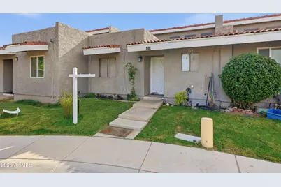 425 E Cullumber Avenue #C, Gilbert, AZ 85234 - Photo 1