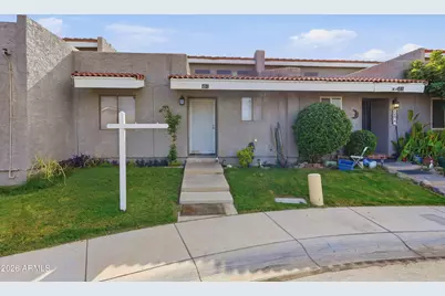 425 E Cullumber Avenue #C, Gilbert, AZ 85234 - Photo 2