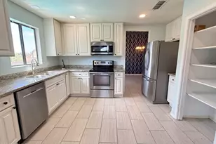 6041 W Villa Maria Dr, Glendale, AZ 85308 - Photo 10