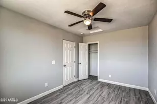 6807 N 61st Ave, Glendale, AZ 85301 - Photo 12
