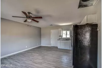 6807 N 61st Avenue, Glendale, AZ 85301 - Photo 14