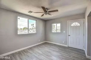 6807 N 61st Ave, Glendale, AZ 85301 - Photo 6