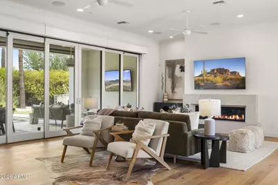 4522 N 66th Street, Scottsdale, AZ 85251 - Photo 2