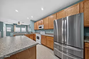 4931 N 109th Ave, Phoenix, AZ 85037 - Photo 8