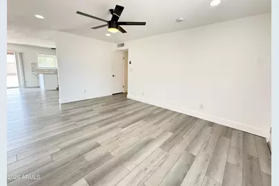 2601 E Hopi Avenue, Mesa, AZ 85204 - Photo 4