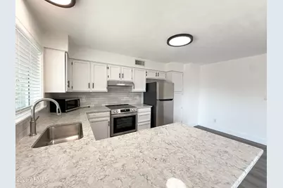 2601 E Hopi Avenue, Mesa, AZ 85204 - Photo 8