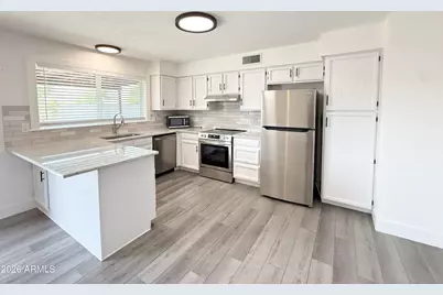2601 E Hopi Avenue, Mesa, AZ 85204 - Photo 6