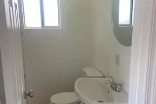 6706 N 55th Ave, Glendale, AZ 85301 - Photo 8