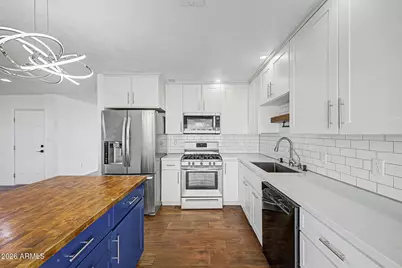 6836 N 33rd Drive, Phoenix, AZ 85017 - Photo 8