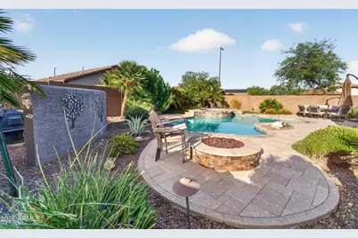 7976 W Candlewood Way, Florence, AZ 85132 - Photo 4
