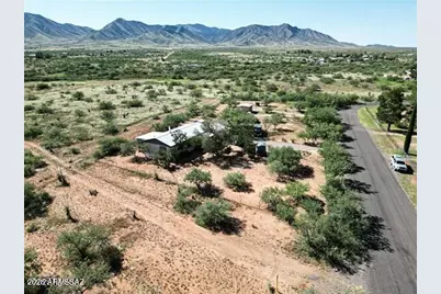 1917 N Montana Road, Dragoon, AZ 85609 - Photo 2