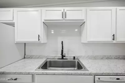 111 E Navajo Street, Huachuca City, AZ 85616 - Photo 24