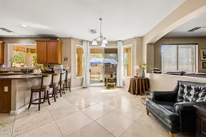 2141 W Ian Drive, Phoenix, AZ 85041 - Photo 12