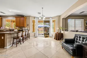 2141 W Ian Dr, Phoenix, AZ 85041 - Photo 12