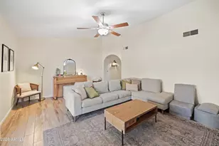155 W Wagoner Rd, Phoenix, AZ 85023 - Photo 14