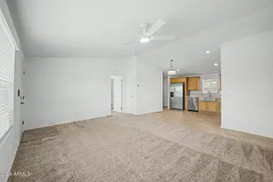846 S Esperanza Ave, Mesa, AZ 85208 - Photo 8