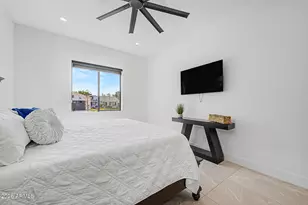 3526 E Hazelwood St, Phoenix, AZ 85018 - Photo 30