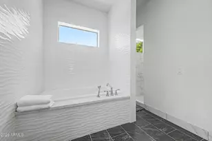 3526 E Hazelwood St, Phoenix, AZ 85018 - Photo 42