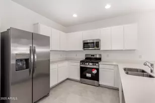 15564 W Williams St, Goodyear, AZ 85338 - Photo 10