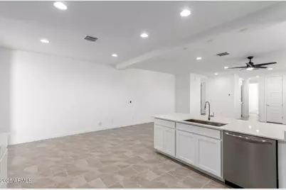 3113 S 156th Avenue, Goodyear, AZ 85338 - Photo 8