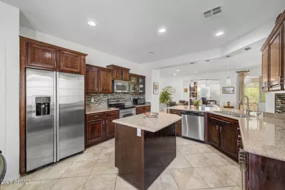 27598 N 129th Lane, Peoria, AZ 85383 - Photo 8