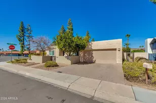 1204 E Steamboat Bend Dr, Tempe, AZ 85283 - Photo 4