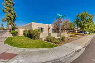 1204 E Steamboat Bend Dr, Tempe, AZ 85283 - Photo 2